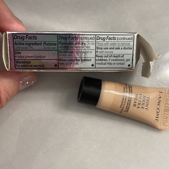 Lancôme Tient Idole Ultra Wear Mini 140 Ivory 5 ml NIB Expired 11/22 travel size - Picture 2 of 10